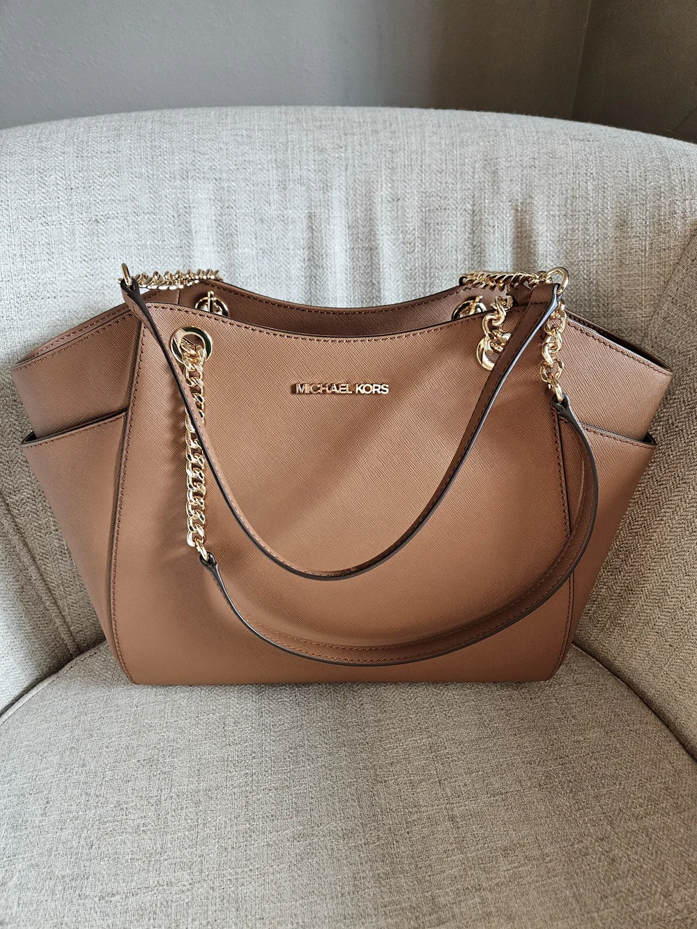Michael Kors Tan Leather Crossbody Bag - Gold Hardware